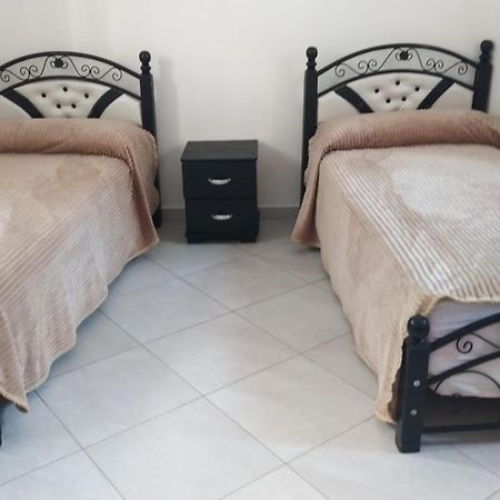 Appartement Proche De La Corniche 胡塞马 外观 照片