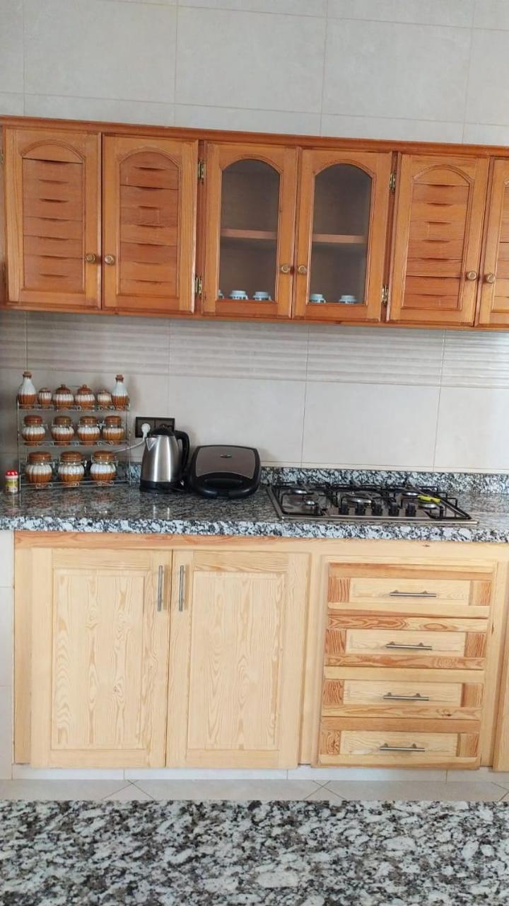 Appartement Proche De La Corniche 胡塞马 外观 照片