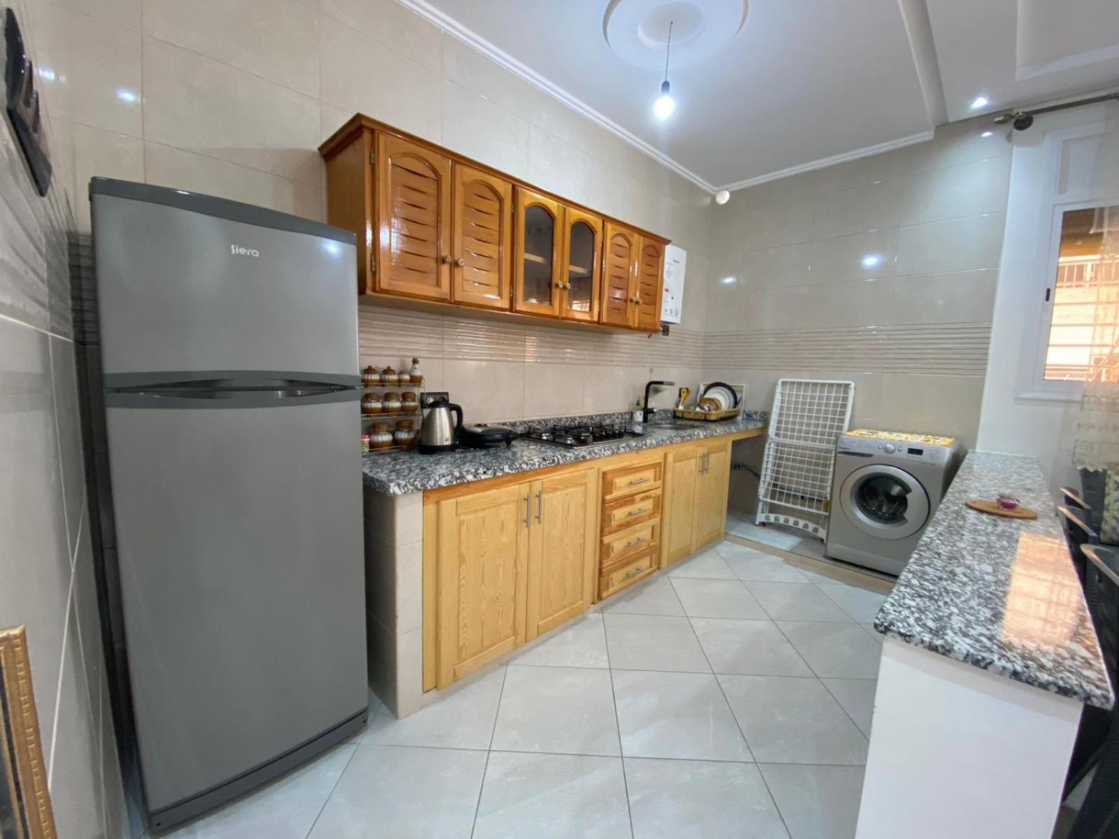 Appartement Proche De La Corniche 胡塞马 外观 照片