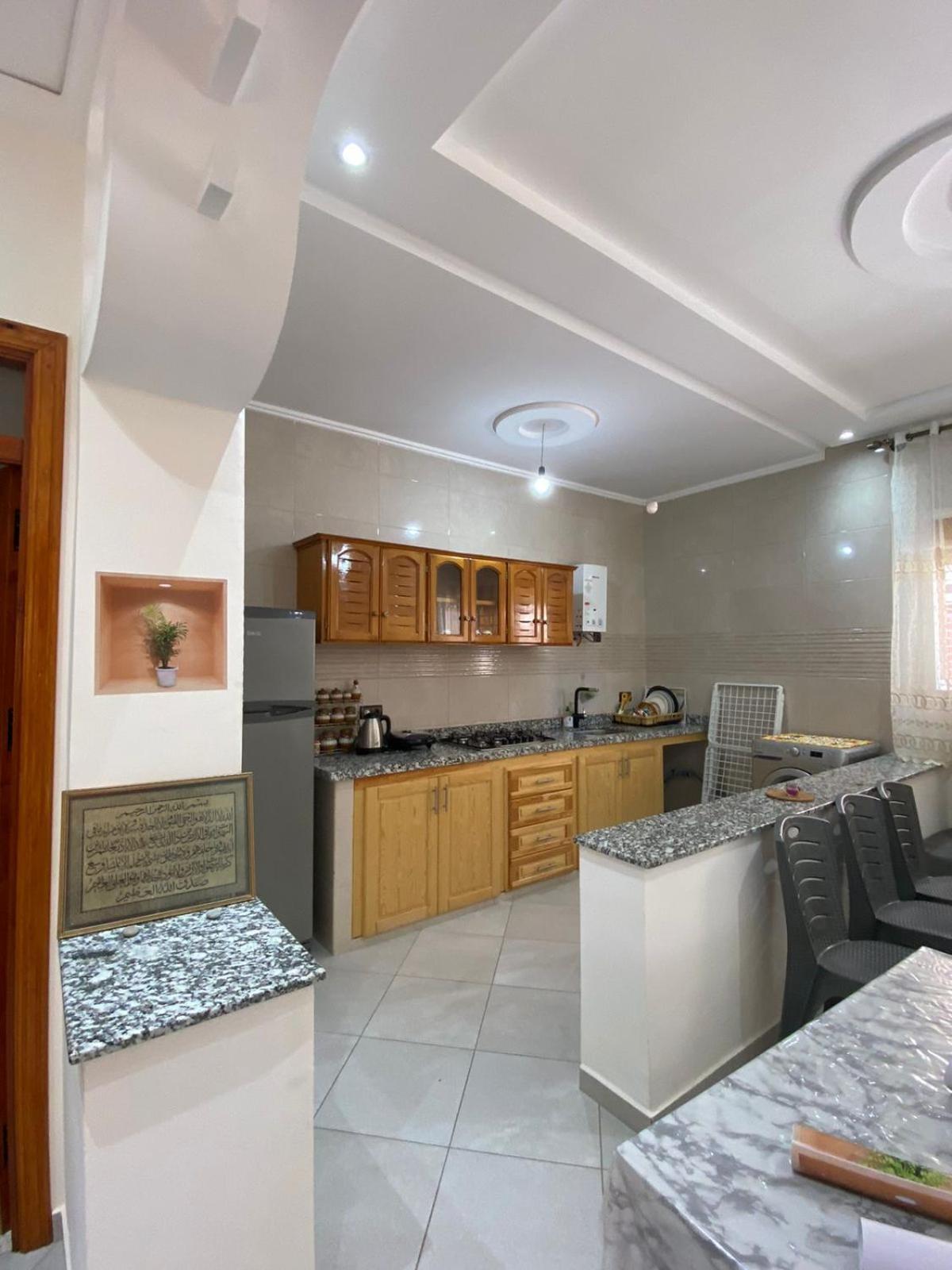Appartement Proche De La Corniche 胡塞马 外观 照片